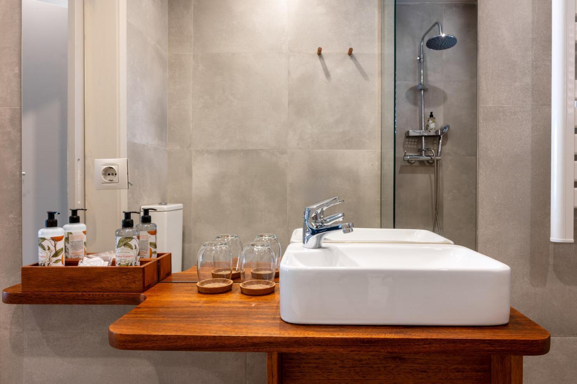 Dourwin - Riverside Suites - Adults Only Penafiel Pokoj fotografie